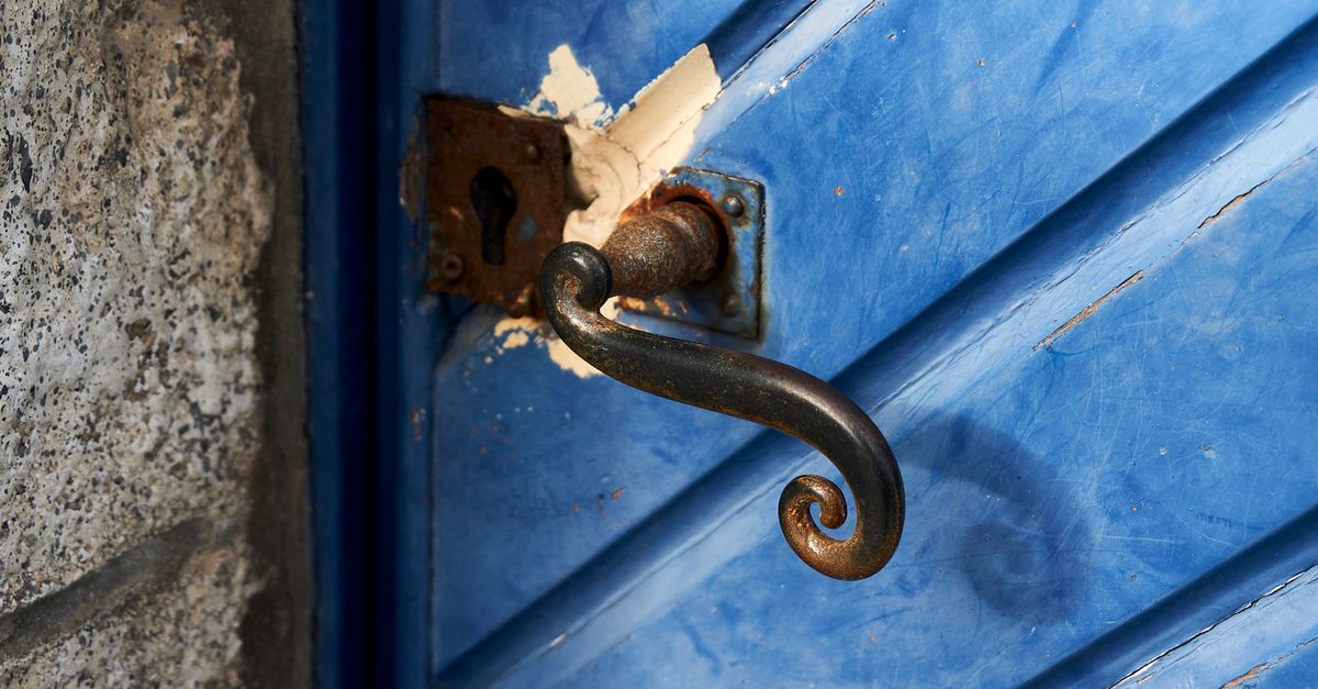 door security hardware — Closter Locksmith