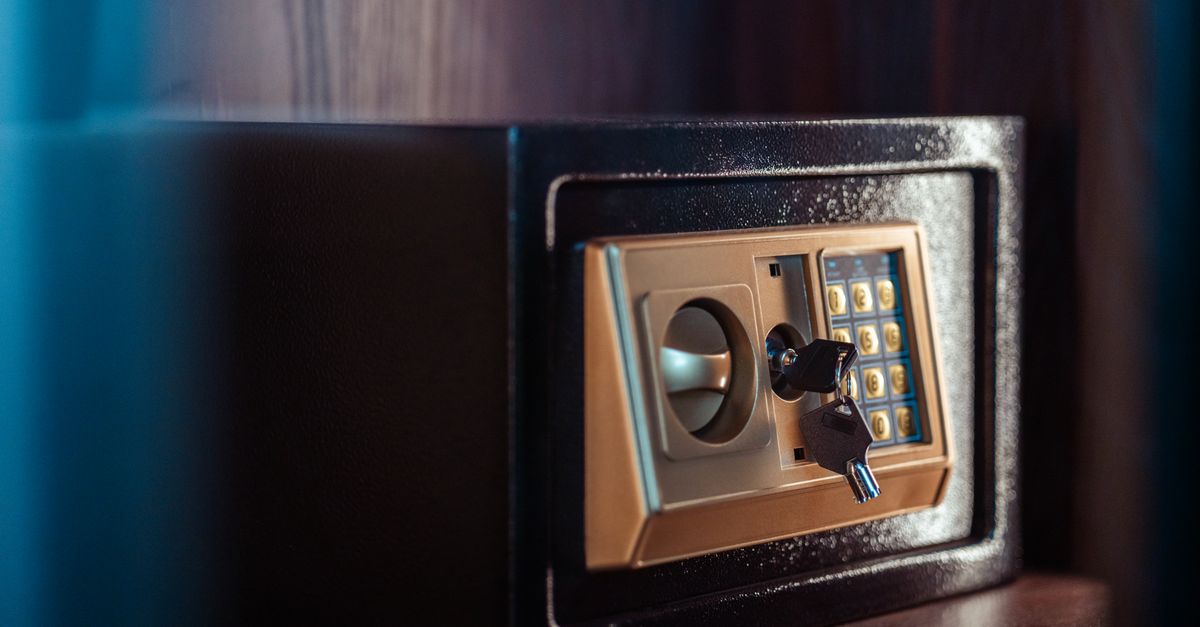 front door lock key — Closter Locksmith